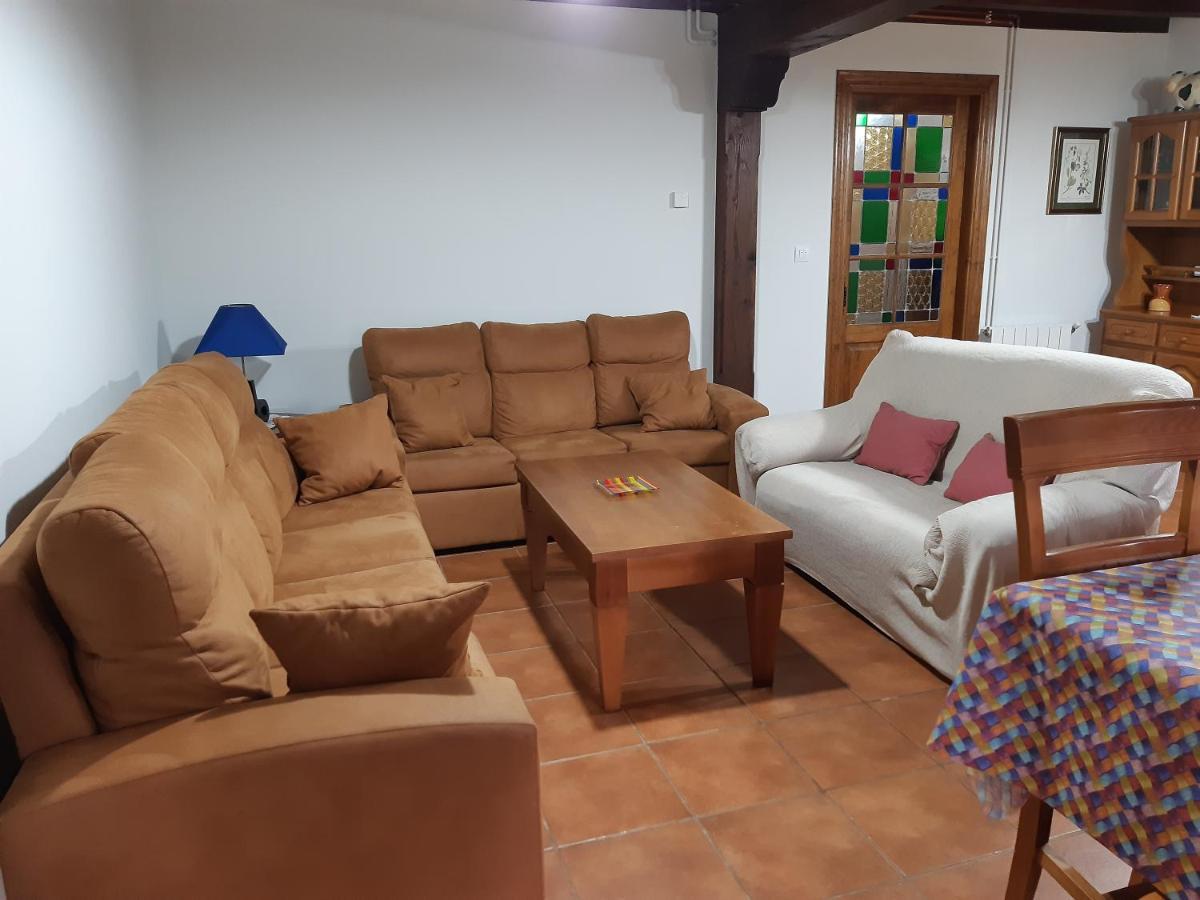 Casa Santa Leocadia Tama Exterior foto